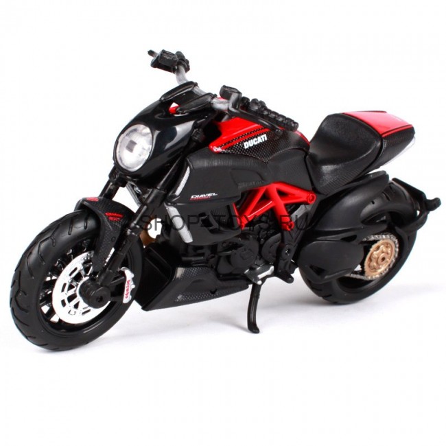 Металлическая модель Maisto Ducati Diavel Carbon 1:12 - 39196 Металлическая модель Maisto Ducati Diavel Carbon 1:12 - 39196