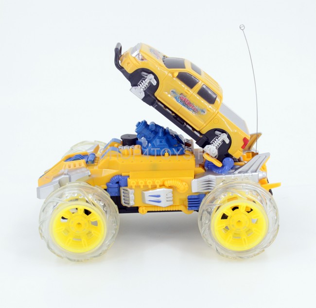 Радиоуправляемый желтый джип с водяной пушкой - 333-SS03 Радиоуправляемый желтый джип с водяной пушкой - 333-SS03