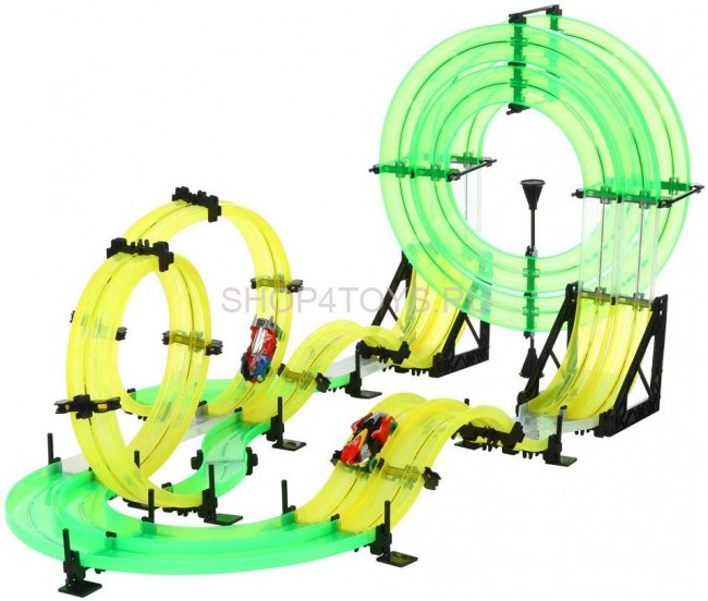 Гоночный трек AutoFlier (48 деталей, 8.6 м, 2 машинки, 2 пульта) - AF665 Гоночный трек AutoFlier (48 деталей, 8.6 м, 2 машинки, 2 пульта) - AF665