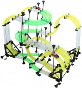 Гоночный трек AutoFlier (65 деталей, 11.1 м, 2 машинки, 2 пульта) - AF669 Гоночный трек AutoFlier (65 деталей, 11.1 м, 2 машинки, 2 пульта) - AF669