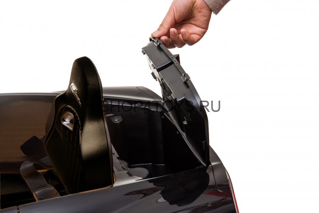 Детский электромобиль Bugatti Chiron 2.4G - WHITE-BLACK - HL318 Детский электромобиль Bugatti Chiron 2.4G - WHITE-BLACK - HL318