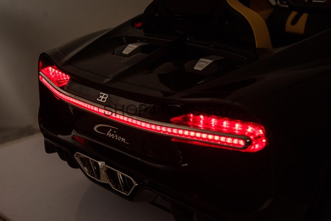 Детский электромобиль Bugatti Chiron 2.4G - WHITE-BLACK - HL318 Детский электромобиль Bugatti Chiron 2.4G - WHITE-BLACK - HL318