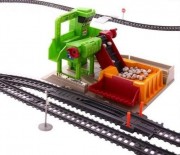 Железная дорога со станцией загрузки щебня, длина полотна 1067 см - BSQ-2085 Железная дорога со станцией загрузки щебня, длина полотна 1067 см - BSQ-2085