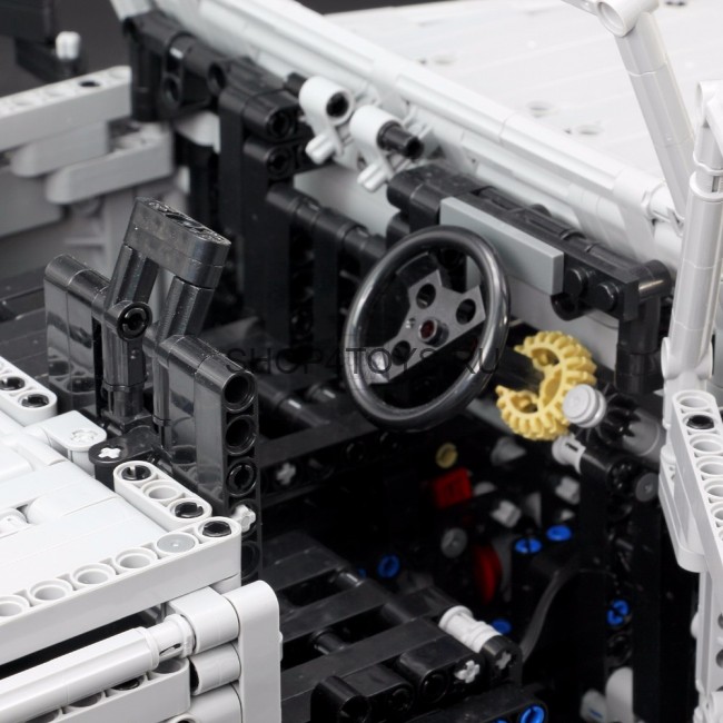 Конструктор XINGBAO Technics 23003 Land-Rover Defender - Technic 0580 Конструктор XINGBAO Technics 23003 Land-Rover Defender - Technic 0580