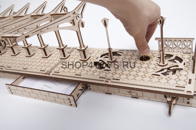 Деревянный 3D конструктор Ugears "Перрон" - 70013 Деревянный 3D конструктор Ugears "Перрон" - 70013