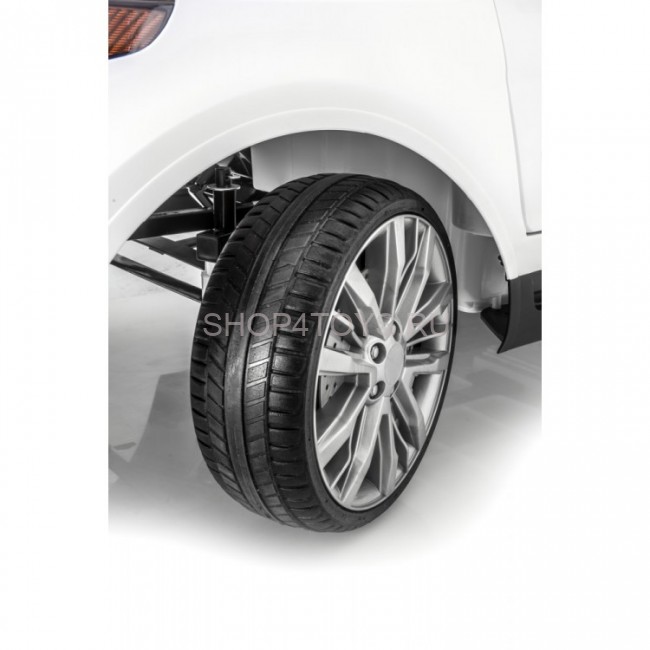 Радиоуправляемый электромобиль Ford Explorer Police White 12V 2.4G- CH9935-W