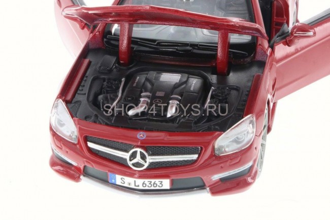 Металлическая модель Maisto Mercedes-Benz SL 63 AMG 1:24 - 31900 Металлическая модель Maisto Mercedes-Benz SL 63 AMG 1:24 - 31900