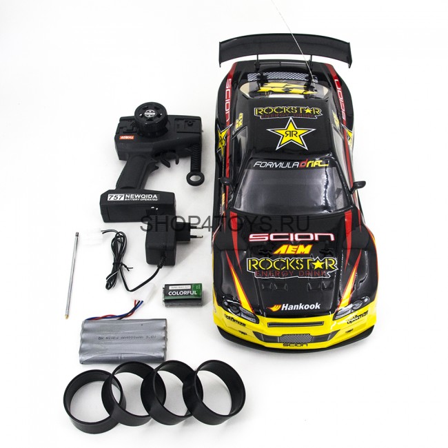 Радиоуправляемая спортивная машина для дрифта 1:10 - 757-4WD01B Радиоуправляемая спортивная машина для дрифта 1:10 - 757-4WD01B