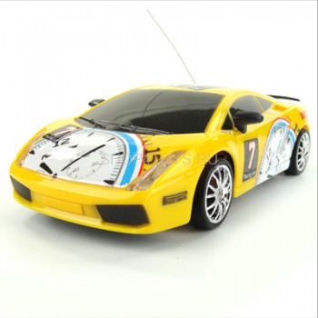Радиоуправляемая машинка для дрифта Lamborghini Gallardo GT 1:24 - 666-212 ПОЛНЫЙ ПРИВОД! Сменные колеса! Светящиеся фары при движении вперед, задние светящиеся стоп-сигналы!