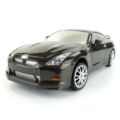 Радиоуправляемая машинка для дрифта Nissan Skyline GT-R 1:24 - 666-220 Радиоуправляемая машинка для дрифта Nissan Skyline GT-R 1:24 - 666-220