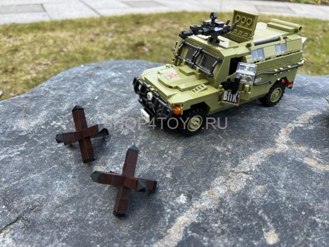 Конструктор Армия России - Бронеавтомобиль ТИГР-М СпН - АР-01020