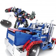 Радиоуправляемый конструктор - грузовик "Оптимус Прайм" - 8006 Радиоуправляемый конструктор - грузовик "Оптимус Прайм" - 8006