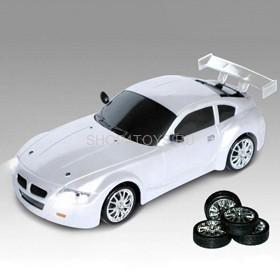 Радиоуправляемая машинка для дрифта BMW Z4 1:24 - 666-225 ПОЛНЫЙ ПРИВОД! Сменные колеса! Светящиеся фары при движении вперед, задние светящиеся стоп-сигналы!
