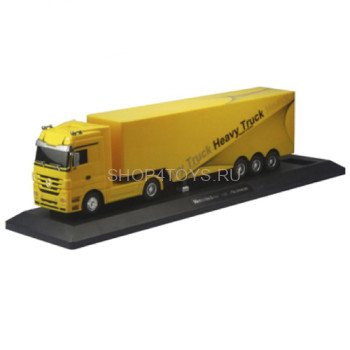 Радиоуправляемый грузовик Mercedes-Benz Actros 1:32 - QY1101-Y Радиоуправляемый тягач Mercedes-Benz с прицепом, который можно пристегивать и отстегивать с пульта