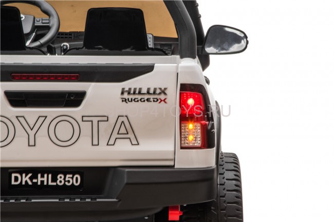 Электромобиль Toyota Hilux Rugged X 4WD 12V - DK-HL850-WHITE Электромобиль Toyota Hilux Rugged X 4WD 12V - DK-HL850-WHITE