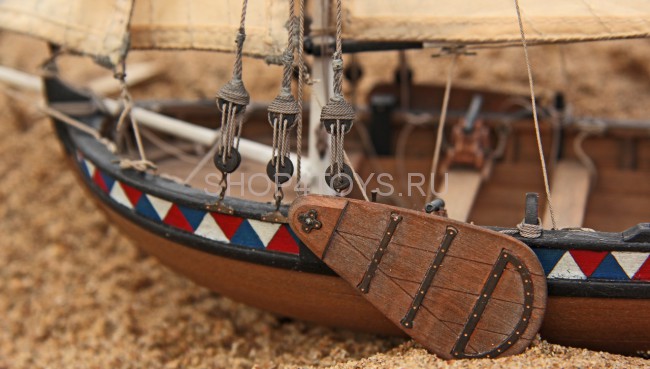 Сборная деревянная модель ботика Петра I Сборная деревянная модель ботика Петра I